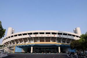 休闲娱乐-记者：明晚浙江vs申花，浙江将出现看台历史上首个拼图式TIFO